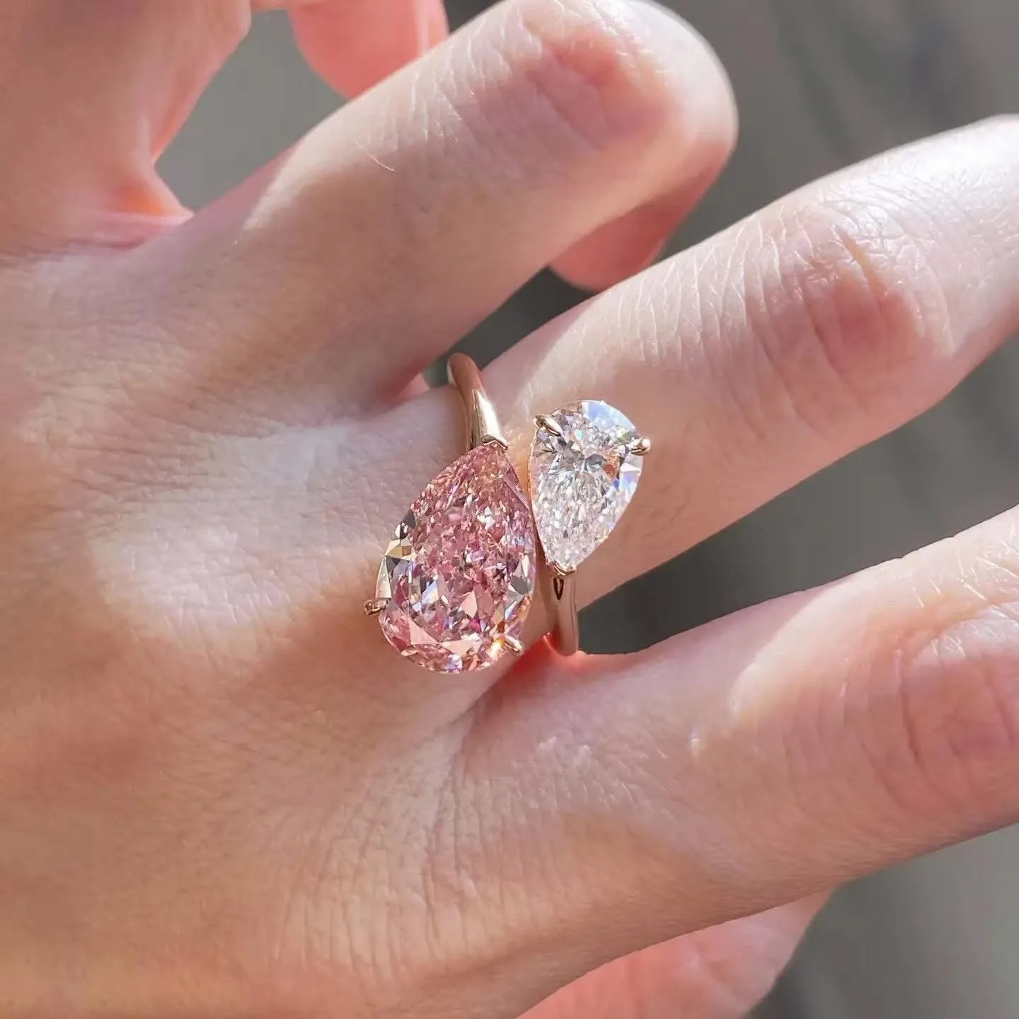 PINK WHITE Two-Stone IGI Certified 5 Carat Pear Cut Diamond Ring 14K/18k Solid Gold